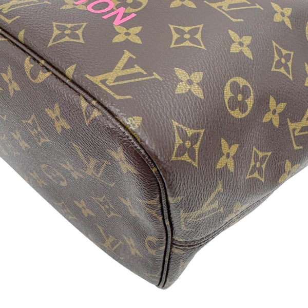 LOUIS VUITTON Neverfull MM V Monogram Canvas Tote Bag Brown