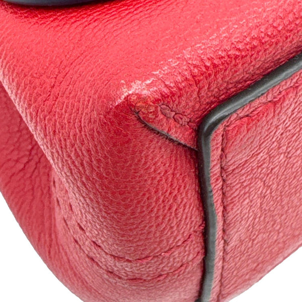 LOUIS VUITTON Very Chain Cuir Plume Ecume Leather Shoulder Bag Red