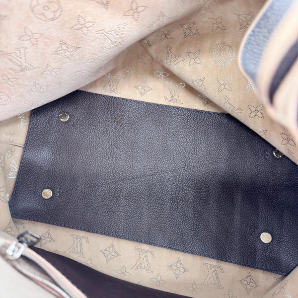 LOUIS VUITTON Carmel Mahina Leather Hobo Bag Chocolate