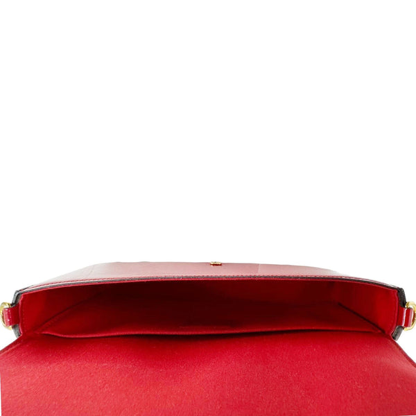 LOUIS VUITTON Felicie Pochette Monogram Vernis Crossbody Bag Red