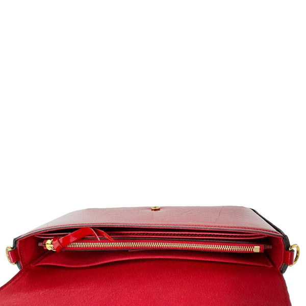 LOUIS VUITTON Felicie Pochette Monogram Vernis Crossbody Bag Red