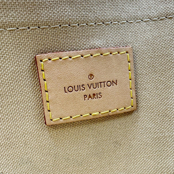 LOUIS VUITTON Favorite MM Damier Azur Crossbody Bag White