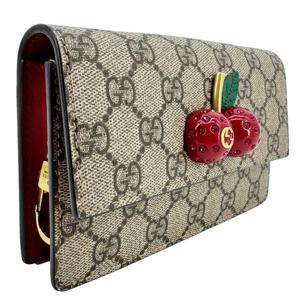 GUCCI Cherry Mini GG Supreme Canavs Chain Wallet Beige 481291