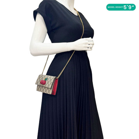 GUCCI Cherry Mini GG Supreme Canavs Chain Wallet Beige 481291