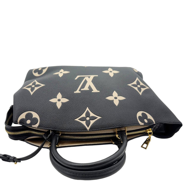 LOUIS VUITTON Petit Palais Embossed Leather Shoulder Bag Bicolor