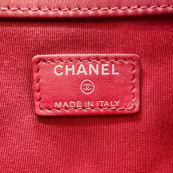 CHANEL Quilted Caviar O Clutch Cosmetic Case Red