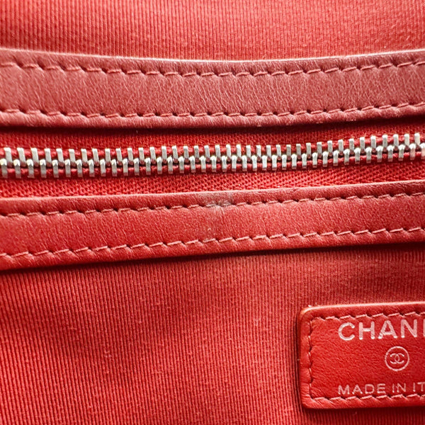 CHANEL Quilted Caviar O Clutch Cosmetic Case Red