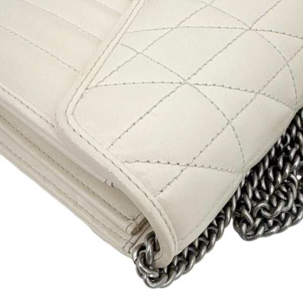 GUCCI Aria Marmont GG Calfskin Matelasse Leather Chain Wallet Mystic White 474575