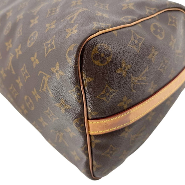 LOUIS VUITTON Speedy 40 Bandouliere Monogram Canvas Shoulder Bag Brown