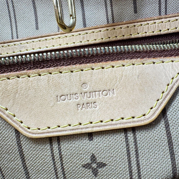 LOUIS VUITTON Delightful GM Monogram Canvas Hobo Bag Brown