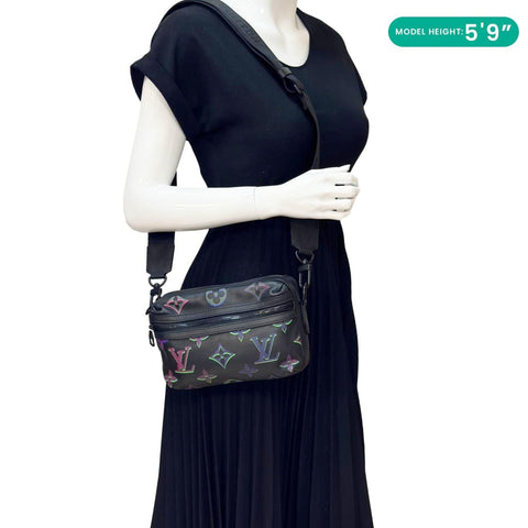 LOUIS VUITTON Comet PM Spotlight Monogram Giant Leather Messenger Bag Black