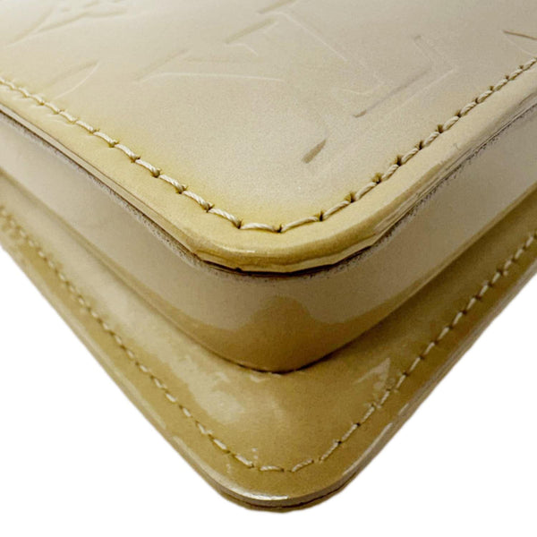 LOUIS VUITTON Lexington Pochette Monogram Vernis Pouch Bag Creme