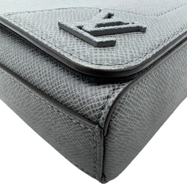 LOUIS VUITTON New flap Taiga Leather Messenger Bag Gray