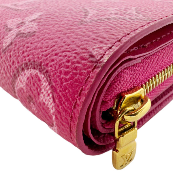 LOUIS VUITTON Lou Fall for You Monogram Canvas Wallet Fuchsia