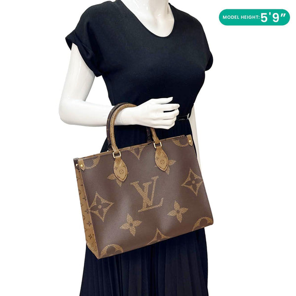 LOUIS VUITTON Onthego MM Giant Monogram Reverse Canvas Tote Bag Brown