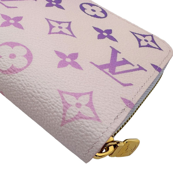 LOUIS VUITTON Monogram Giant Spring In The City Zippy Wallet Sunrise Pastel