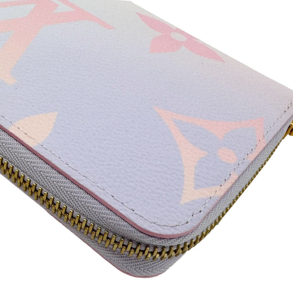 LOUIS VUITTON Monogram Giant Spring In The City Zippy Wallet Sunrise Pastel