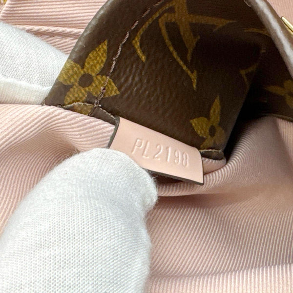 LOUIS VUITTON Venice Patent Miroir Leather Crossbody Bag Rose Ballerine