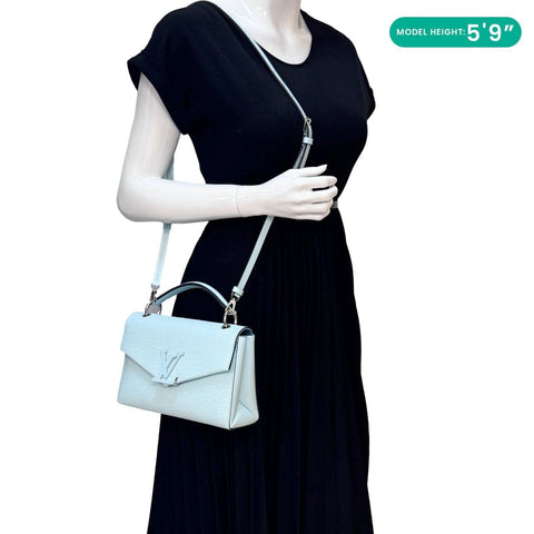 LOUIS VUITTON Grenelle Epi Leather Pochette Crossbody Bag Light Blue