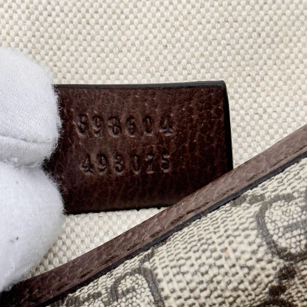 GUCCI Neo Vintage Medium GG Supreme Canvas Messenger Bag Beige 598604