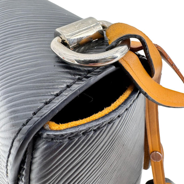 LOUIS VUITTON Twist MM Braided Handle Epi Leather Shoulder Bag Black