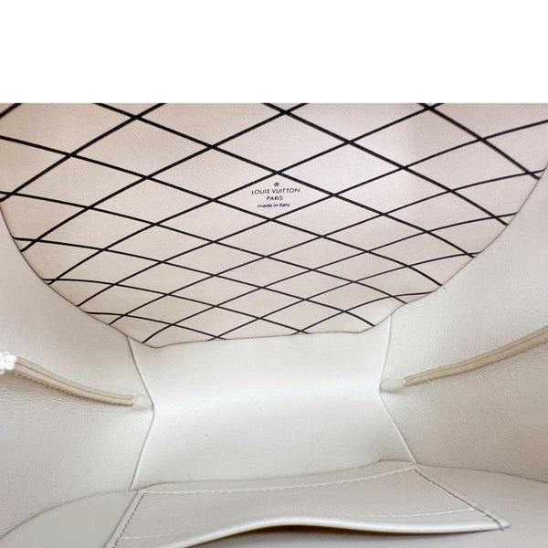 LOUIS VUITTON Petite Boite Chapeau Monogram Canvas Shoulder Bag Brown