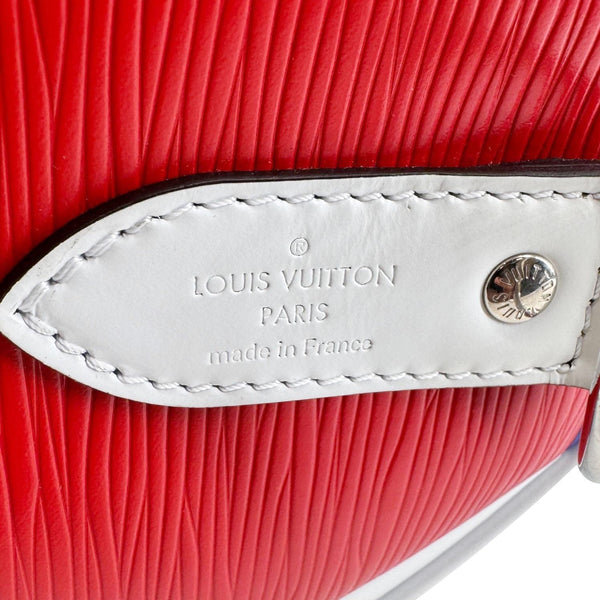 LOUIS VUITTON Keepall 50 FIFA Cup Bandouliere Leather Travel Bag Multicolor