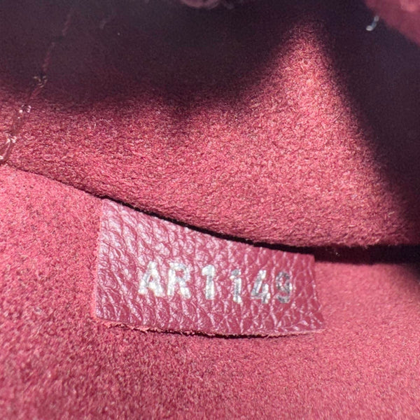 LOUIS VUITTON Lockme Day Calfskin Leather Tote Bag Cream