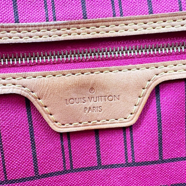 LOUIS VUITTON Neverfull MM Monogram Canvas Shoulder Bag Brown