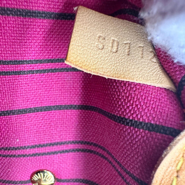 LOUIS VUITTON Neverfull MM Monogram Canvas Shoulder Bag Brown