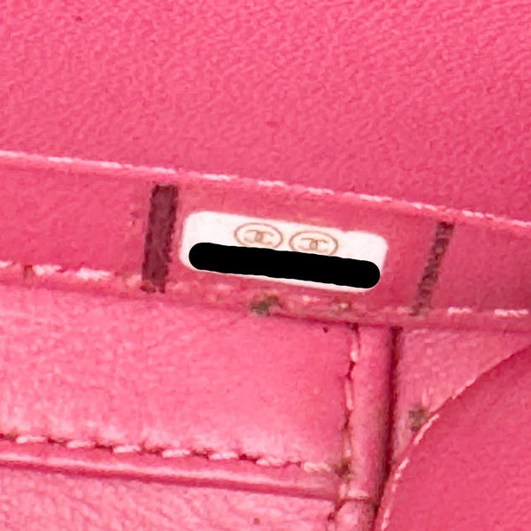 CHANEL Vanity Case Filigree CC Small Caviar Quilted Shoulder Bag Pink