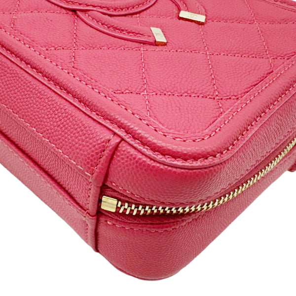CHANEL Vanity Case Filigree CC Small Caviar Quilted Shoulder Bag Pink