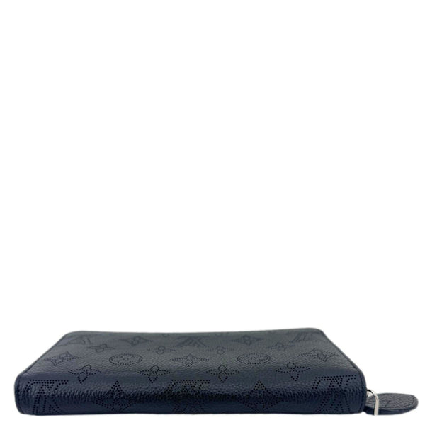 LOUIS VUITTON Mahina Perforated Leather Zippy Wallet Black