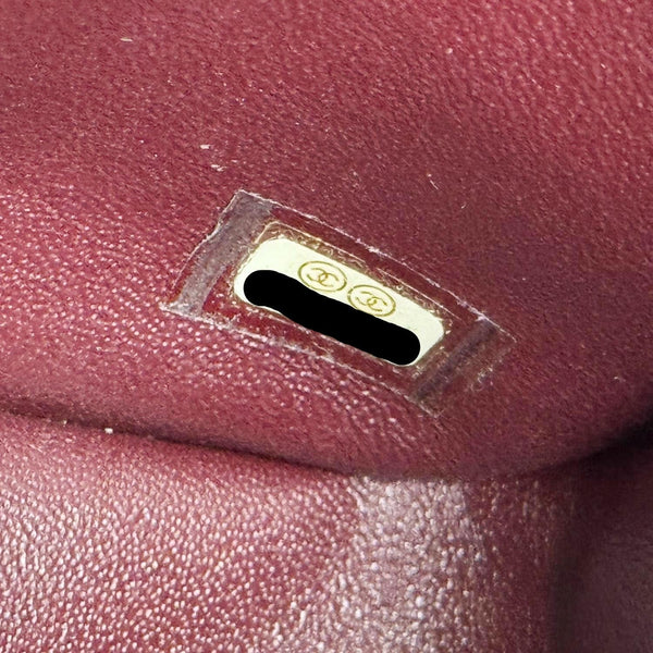 CHANEL Maxi Classic Double Flap Caviar Leather Shoulder Bag Black