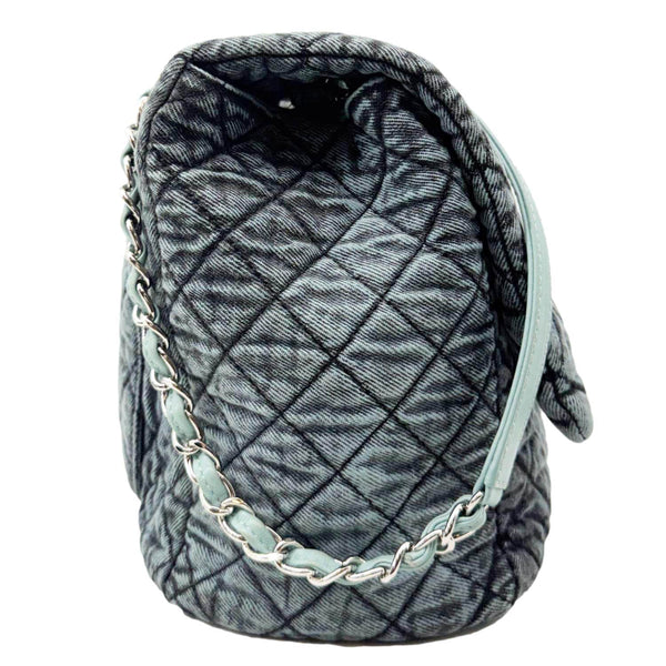 CHANEL Denimpression Flap XXL Distressed Denim Shoulder Bag Navy Blue