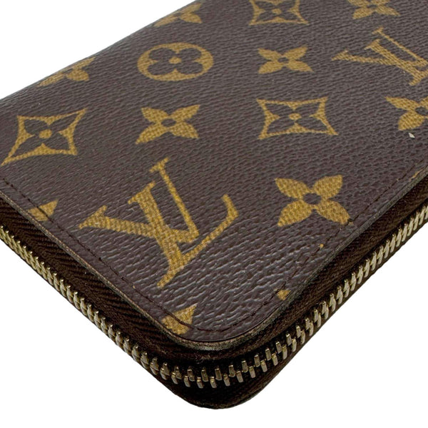 LOUIS VUITTON Monogram Canvas Zippy Wallet Brown