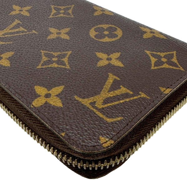 LOUIS VUITTON Monogram Canvas Zippy Wallet Brown