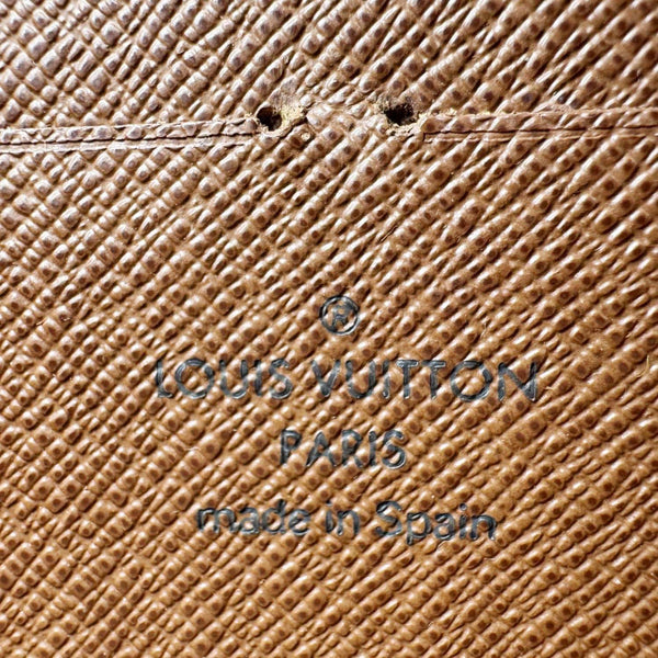 LOUIS VUITTON Monogram Canvas Zippy Wallet Brown