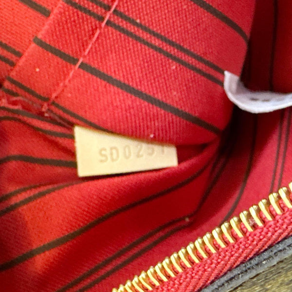 LOUIS VUITTON Neverfull Monogram Canvas Wristlet Pouch Brown