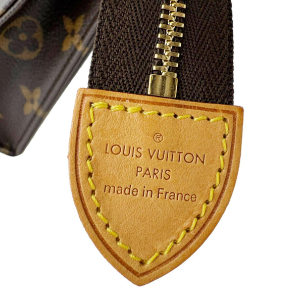 LOUIS VUITTON Toiletry Pouch 19 Monogram Canvas Clutch Brown