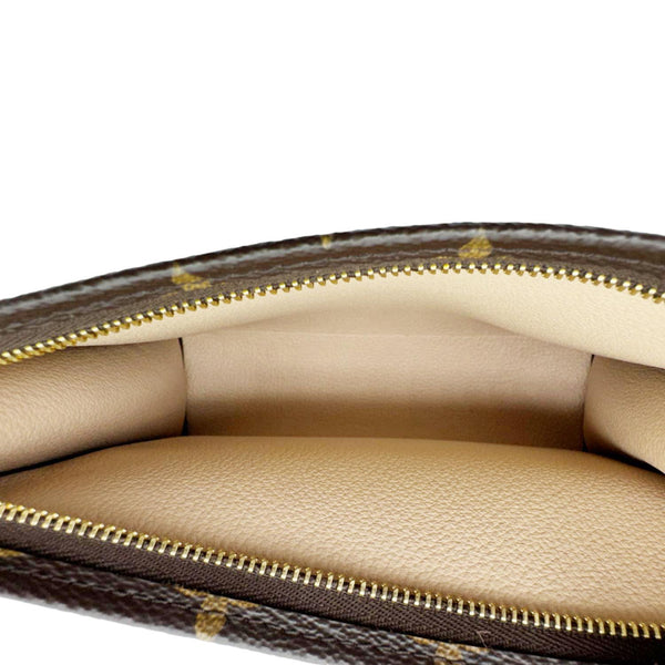 LOUIS VUITTON Toiletry Pouch 19 Monogram Canvas Clutch Brown