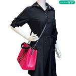 LOUIS VUITTON NeoNoe MM Epi Leather Bucket Shoulder Bag Pink