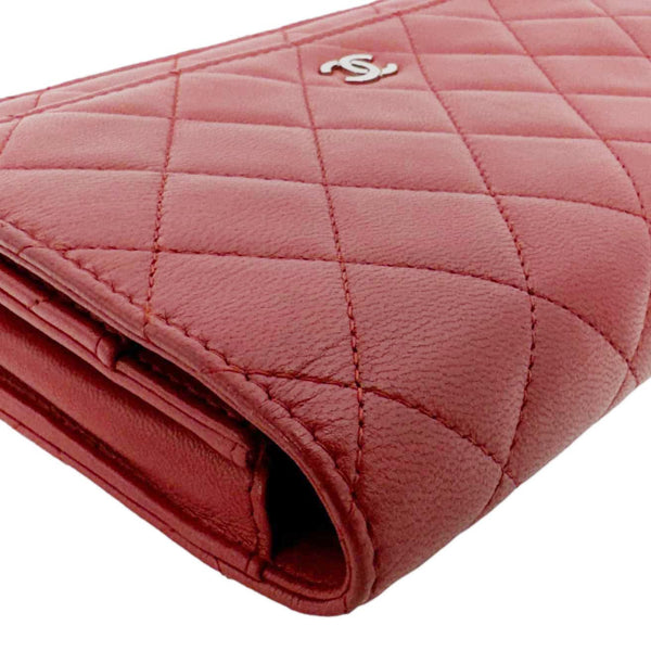 CHANEL Classic Flap Quilted Leather Wallet On Chain Red