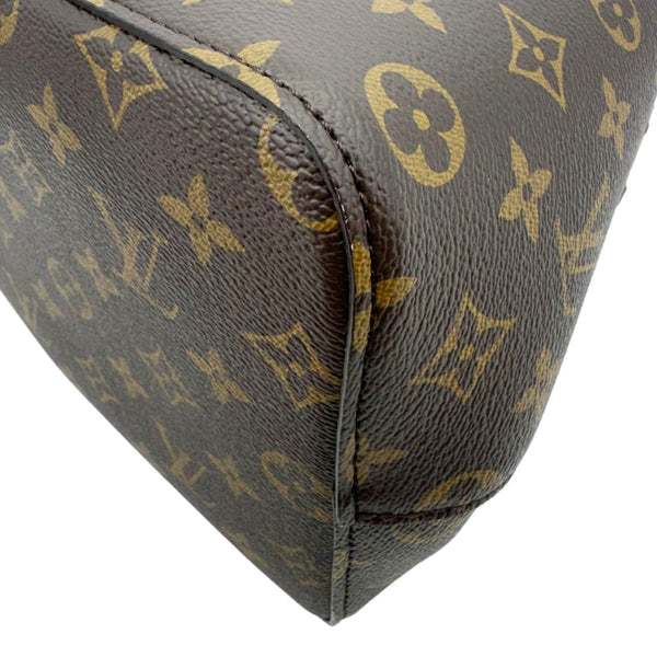 LOUIS VUITTON Neonoe MM Monogram Canvas Shoulder Bag Caramel