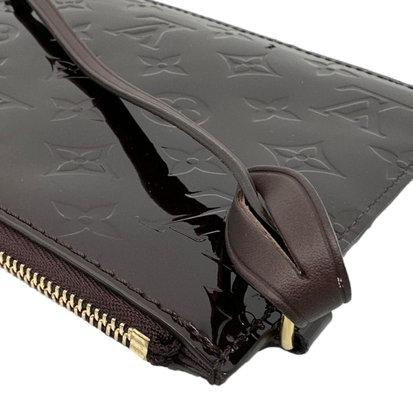 LOUIS VUITTON Monogram Vernis Wristlet Amarante