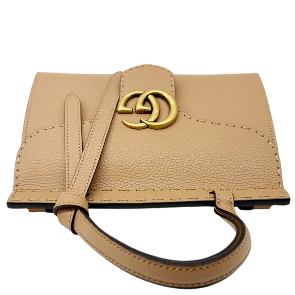 GUCCI GG Marmont Pebbled Leather Top Handle Crossbody Bag Beige 779796