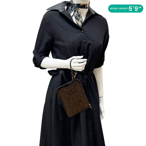 LOUIS VUITTON Monogram Vernis Wristlet Amarante