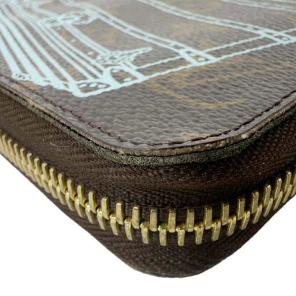 LOUIS VUITTON Christmas Animation Monogram Canvas Zippy Wallet Brown