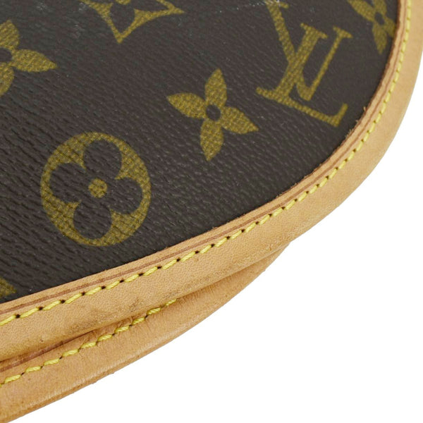 LOUIS VUITTON Monogram Canvas Garment Cover Brown right corner side look