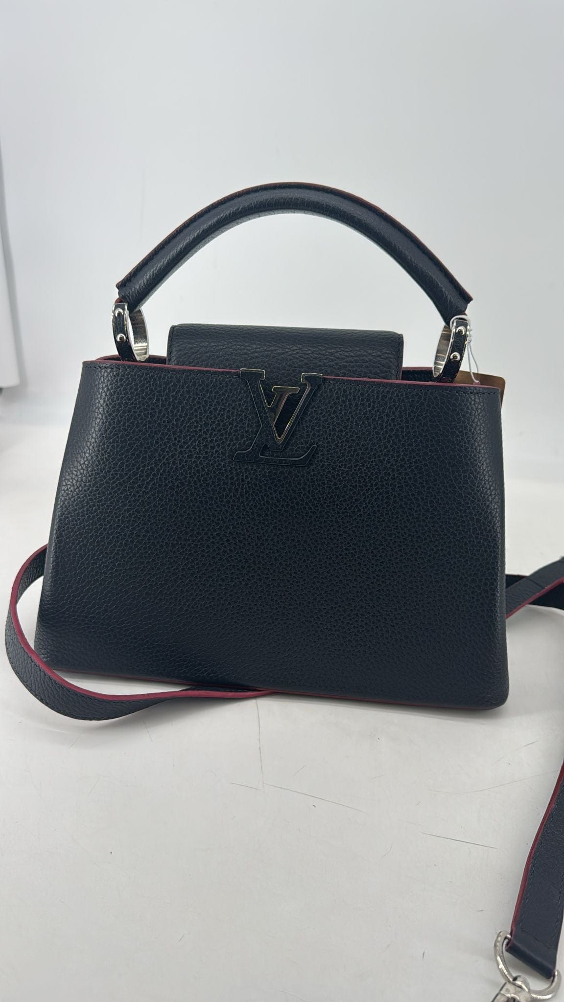 409876-DDH Louis Vuitton Capucines Black